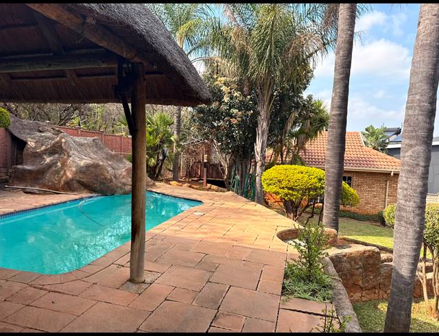 4 BEDROOM HOUSE FOR SALE IN CASHAN
